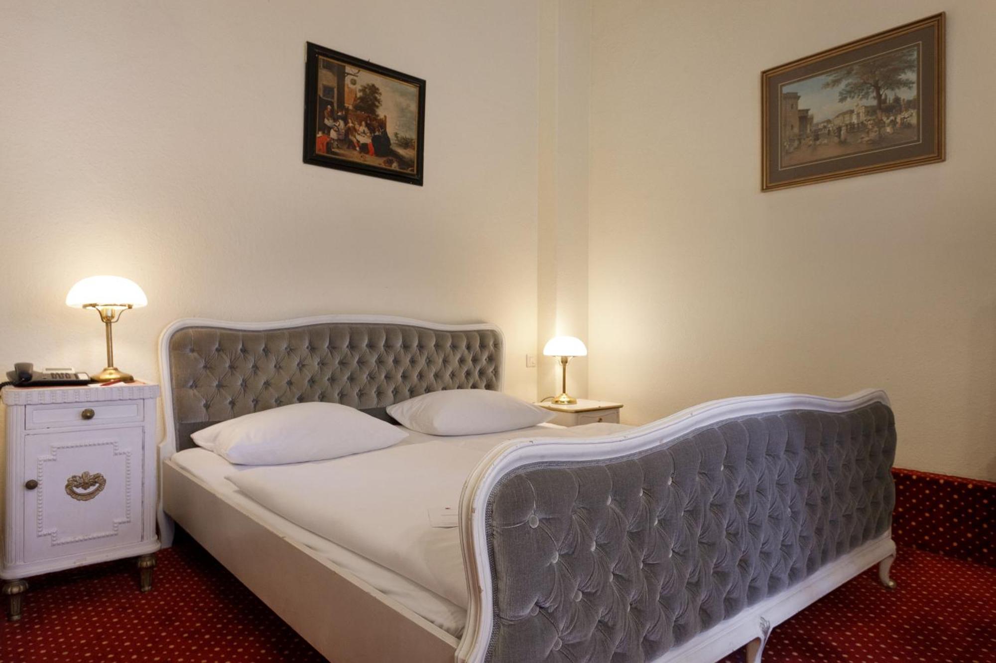 Standard Double Room,1729979765:JPEG