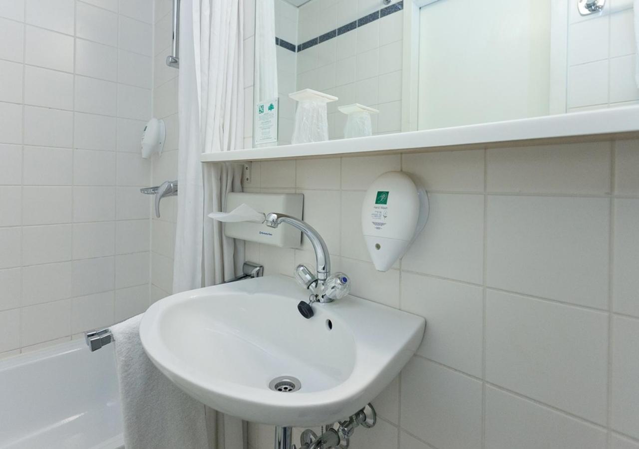Standard Double or Twin Room,1773670353:JPEG